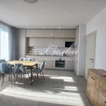 Тристаен апартамент в Шумен, Тракия - 103 кв.м за 1991 €/кв.м - Снимка #1