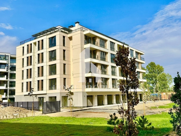 Тристаен апартамент в София, Малинова долина - 85 кв.м за 2589 €/кв.м - Снимка #1