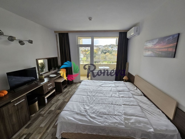 Едностаен апартамент в к.к. Св.Св. Константин и Елена - 40 кв.м за 3625 €/кв.м - Снимка #1