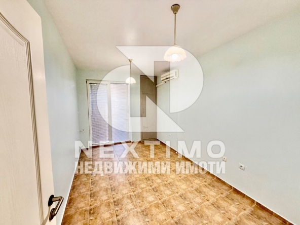 Дава се под наем Офис в Пловдив, Център - 75 кв.м за 400 € - Снимка #1
