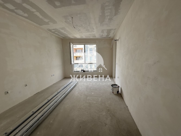 Тристаен апартамент в Варна, Победа - 80 кв.м за 2438 €/кв.м - Снимка #1