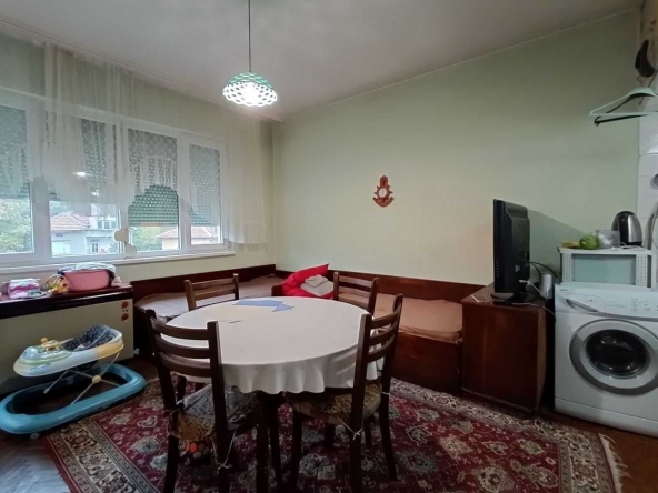 Четиристаен апартамент в Велико Търново, Център - 117 кв.м за 1409 €/кв.м - Снимка #1