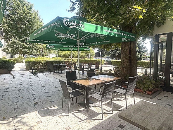 Заведение в Балчик - 275 кв.м за 1502 €/кв.м - Снимка #1