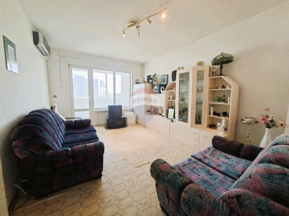 Двустаен апартамент в Варна, Възраждане 4 - 86 кв.м за 1745 €/кв.м - Снимка #1