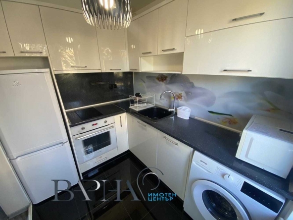 Дава се под наем Тристаен апартамент в Варна, Виница - 85 кв.м за 436 € - Снимка #1