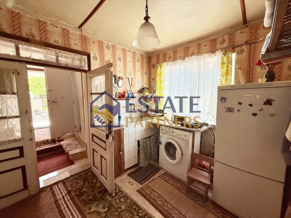 Къща в с. Ново Железаре, Област Пловдив - 186 кв.м за 361 €/кв.м - Снимка #1
