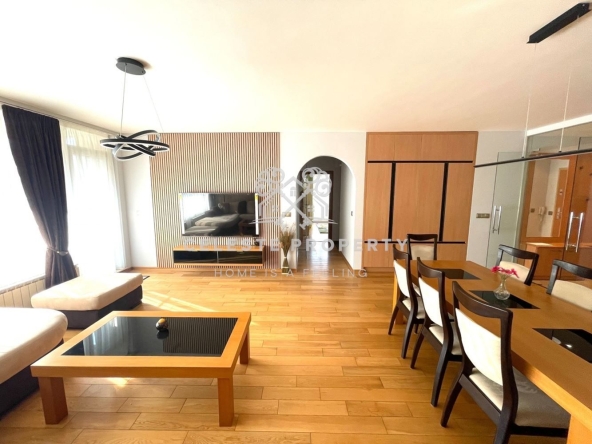 Дава се под наем Тристаен апартамент в София, Витоша - 111 кв.м за 899 € - Снимка #1