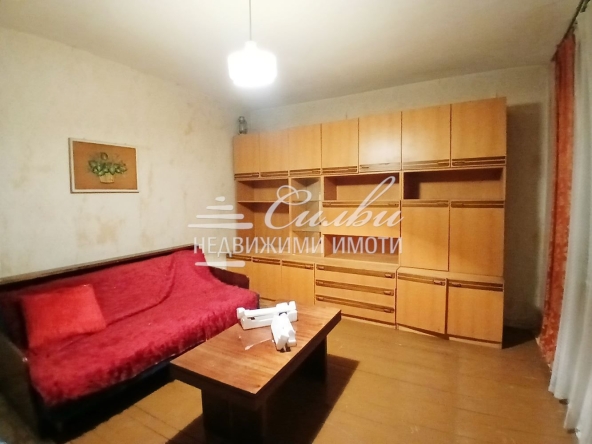 Четиристаен апартамент в Шумен, Болницата - 115 кв.м за 1197 €/кв.м - Снимка #1