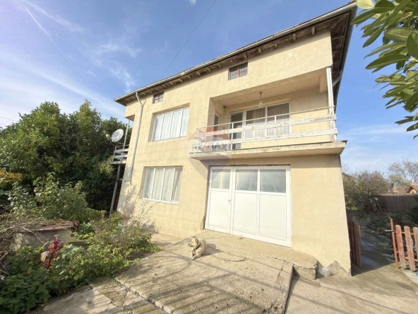 Къща в с. Кичево, Област Варна - 192 кв.м за 1198 €/кв.м - Снимка #1