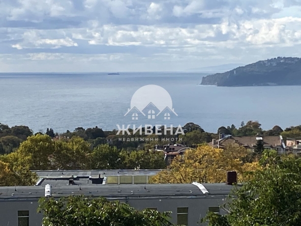 Двустаен апартамент в Варна, Бриз - 77 кв.м за 2793 €/кв.м - Снимка #1