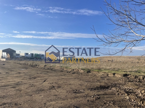 Парцел в с. Златитрап, Област Пловдив - 4765 кв.м за 29 €/кв.м - Снимка #1