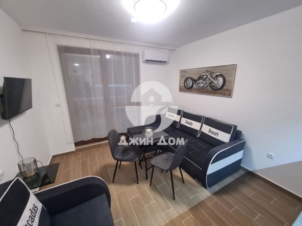 Едностаен апартамент в к.к. Слънчев бряг - 34 кв.м за 2383 €/кв.м - Снимка #1