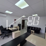 Дава се под наем Офис в Варна, Колхозен пазар - 70 кв.м за 800 € - Снимка #1