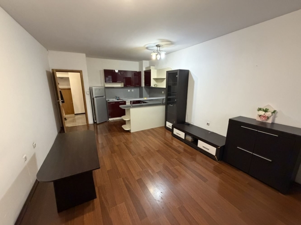 Дава се под наем Тристаен апартамент в София, Манастирски ливади - 120 кв.м за 663 € - Снимка #1