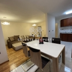 Дава се под наем Тристаен апартамент в София, Лозенец - 105 кв.м за 1300 € - Снимка #1