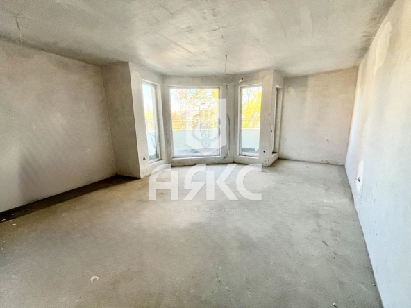 Тристаен апартамент в София, Овча купел - 106 кв.м за 2400 €/кв.м - Снимка #1