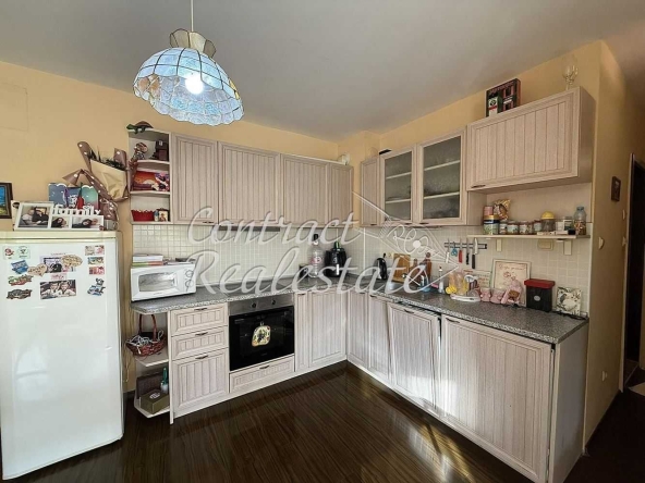 Дава се под наем Двустаен апартамент в Варна, м-т Траката - 77 кв.м за 470 € - Снимка #1