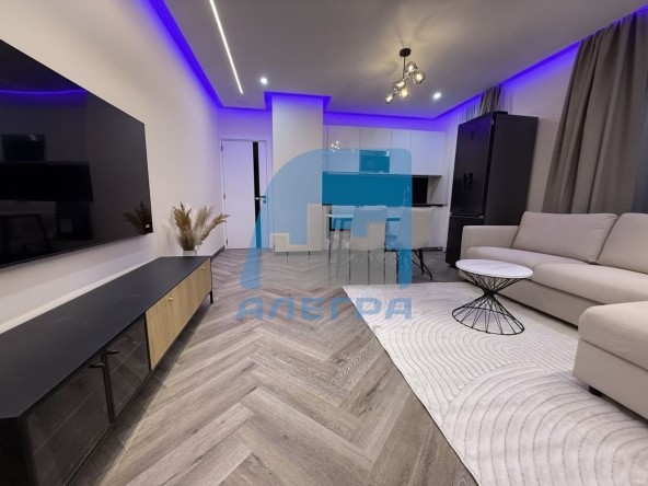 Дава се под наем Двустаен апартамент в София, Дружба 2 - 80 кв.м за 850 € - Снимка #1