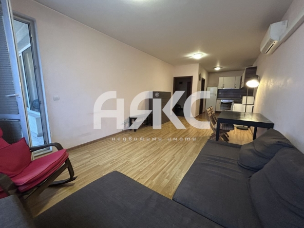 Дава се под наем Двустаен апартамент в София, Борово - 88 кв.м за 650 € - Снимка #1