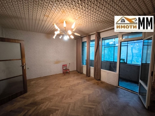 Тристаен апартамент в Пловдив, Въстанически - 79 кв.м за 1583 €/кв.м - Снимка #1