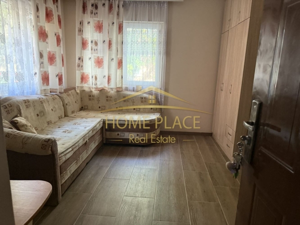 Дава се под наем Етаж от къща в Варна, Лятно кино Тракия - 70 кв.м за 459 € - Снимка #1