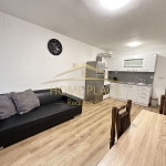 Дава се под наем Тристаен апартамент в Варна, Колхозен пазар - 75 кв.м за 561 € - Снимка #1