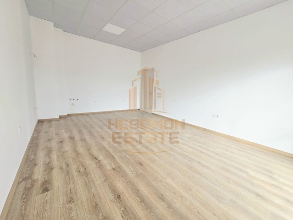 Тристаен апартамент в Варна, Младост 1 - 92 кв.м за 771 €/кв.м - Снимка #1