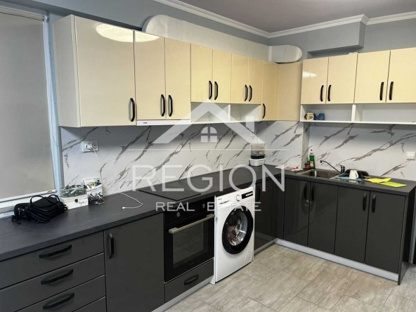 Дава се под наем Едностаен апартамент в Варна, Левски - 40 кв.м за 357 € - Снимка #1