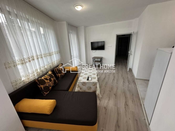 Дава се под наем Двустаен апартамент в Търговище, Център - 62 кв.м за 255 € - Снимка #1