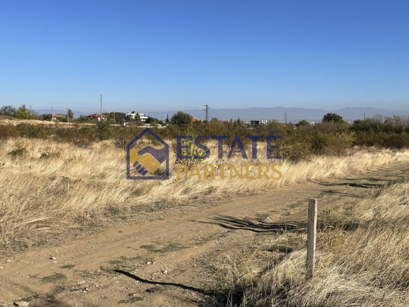 Парцел в с. Брестник, Област Пловдив - 1270 кв.м за 21 €/кв.м - Снимка #1