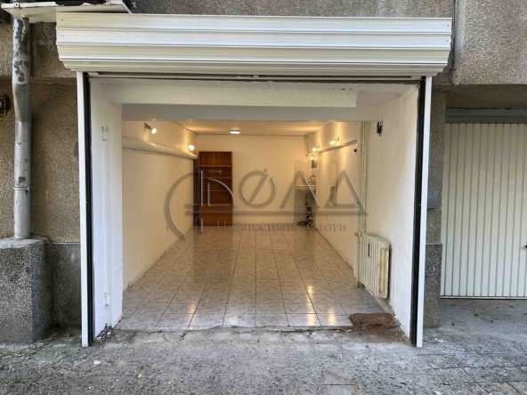 Дава се под наем Гараж / Паркомясто в София, Лозенец - 20 кв.м за 163.2 € - Снимка #1