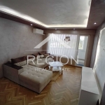 Дава се под наем Четиристаен апартамент в Варна, Цветен квартал - 90 кв.м за 598.23 € - Снимка #1