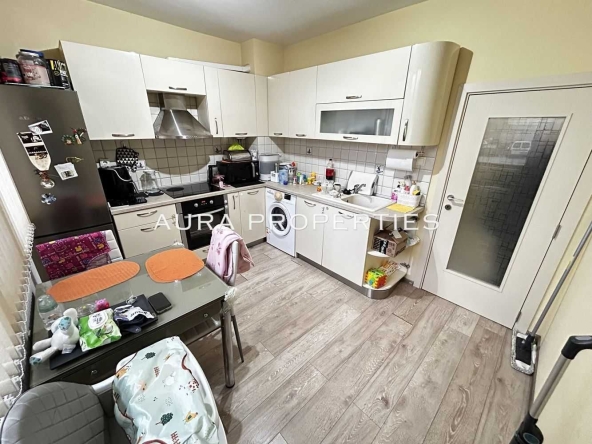 Двустаен апартамент в Разград, Житница - 72 кв.м за 1481 €/кв.м - Снимка #1