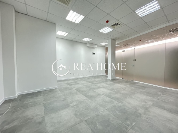 Дава се под наем Офис в София, Студентски град - 40 кв.м за 281.01 € - Снимка #1