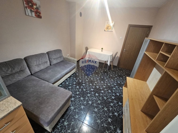 Дава се под наем Двустаен апартамент в Варна, Конфуто - 68 кв.м за 458.49 € - Снимка #1