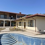 Къща в с. Болярци, Област Варна - 340 кв.м за 743 €/кв.м - Снимка #1