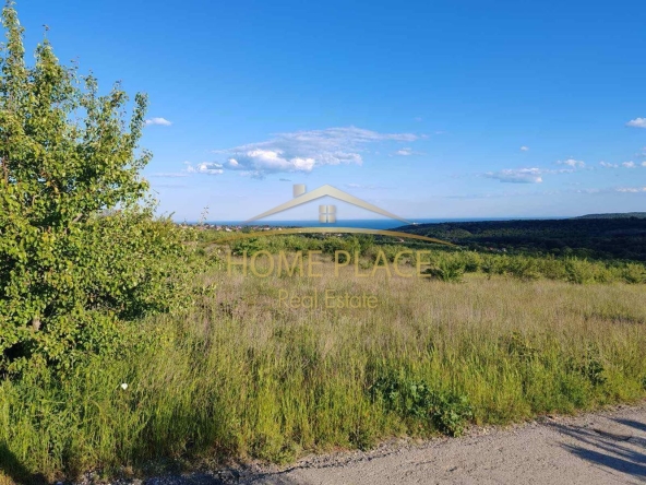 Парцел в Варна, м-т Боровец - юг - 10000 кв.м за 27 €/кв.м - Снимка #1