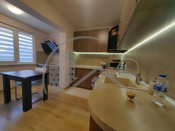 Тристаен апартамент в Варна, Владислав Варненчик - 86 кв.м за 889 €/кв.м - Снимка #1