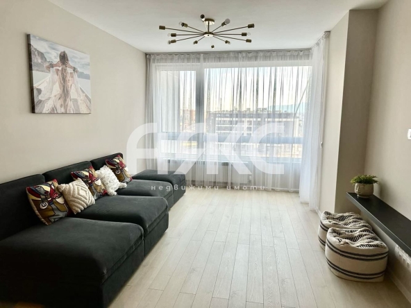 Дава се под наем Двустаен апартамент в София, Дружба 2 - 80 кв.м за 714 € - Снимка #1