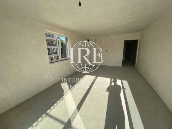 Тристаен апартамент в Варна, Гранд Мол Варна - 115 кв.м за 1042 €/кв.м - Снимка #1