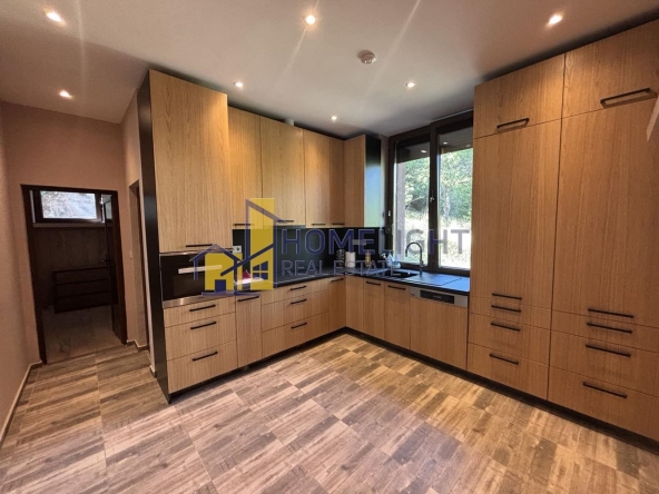 Къща в София, Драгалевци - 210 кв.м за 1700 €/кв.м - Снимка #1