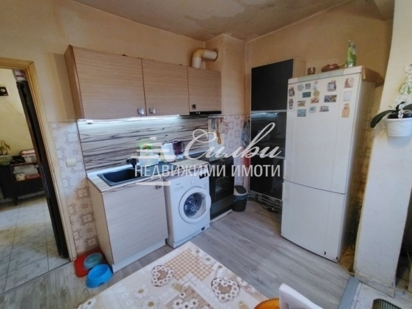 Двустаен апартамент в Шумен, Гривица - 59 кв.м за 1599 €/кв.м - Снимка #1
