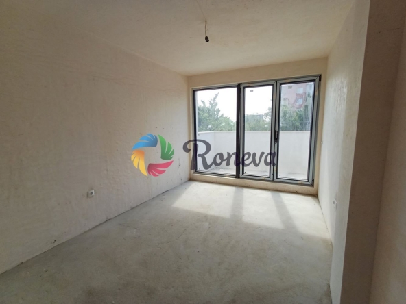 Двустаен апартамент в Варна, Бриз - 66 кв.м за 966 €/кв.м - Снимка #1