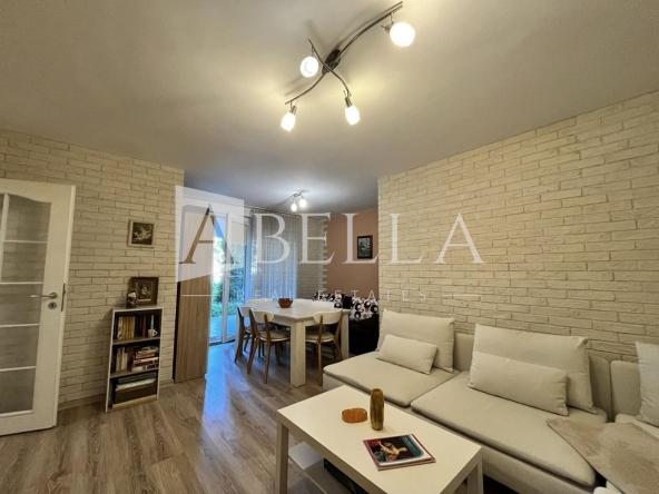 Двустаен апартамент в София, Бояна - 65 кв.м за 1444 €/кв.м - Снимка #1