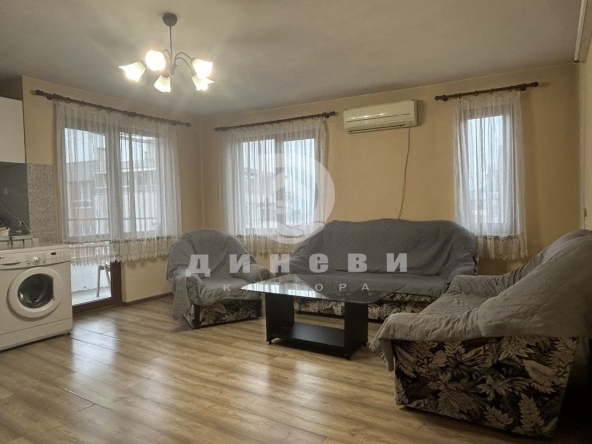 Дава се под наем Тристаен апартамент в Стара Загора, Била - 81 кв.м за 408 € - Снимка #1