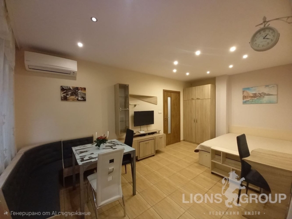 Дава се под наем Едностаен апартамент в Варна, Център - 35 кв.м за 328.95 € - Снимка #1