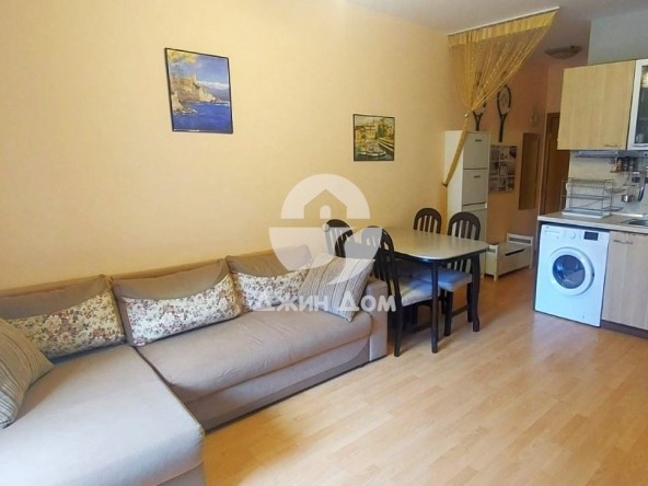 Тристаен апартамент в к.к. Слънчев бряг - 70 кв.м за 872 €/кв.м - Снимка #1