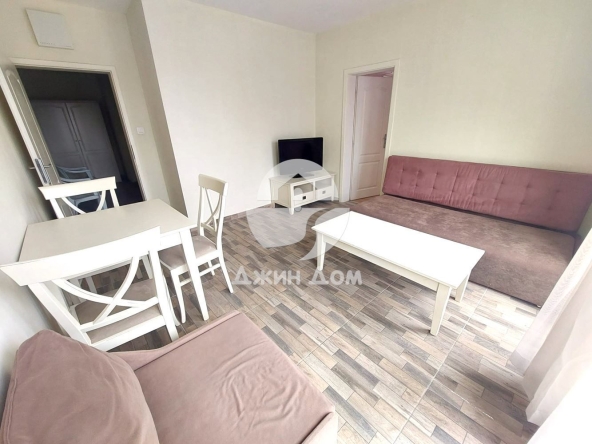 Двустаен апартамент в к.к. Слънчев бряг - 76 кв.м за 737 €/кв.м - Снимка #1