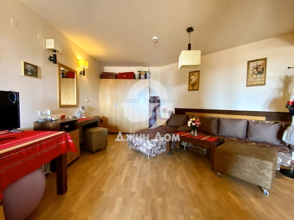 Едностаен апартамент в с. Кошарица, Област Бургас - 76 кв.м за 489 €/кв.м - Снимка #1