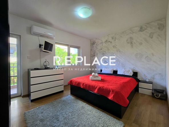 Дава се под наем Двустаен апартамент в Варна, Център - 60 кв.м за 618.12 € - Снимка #1